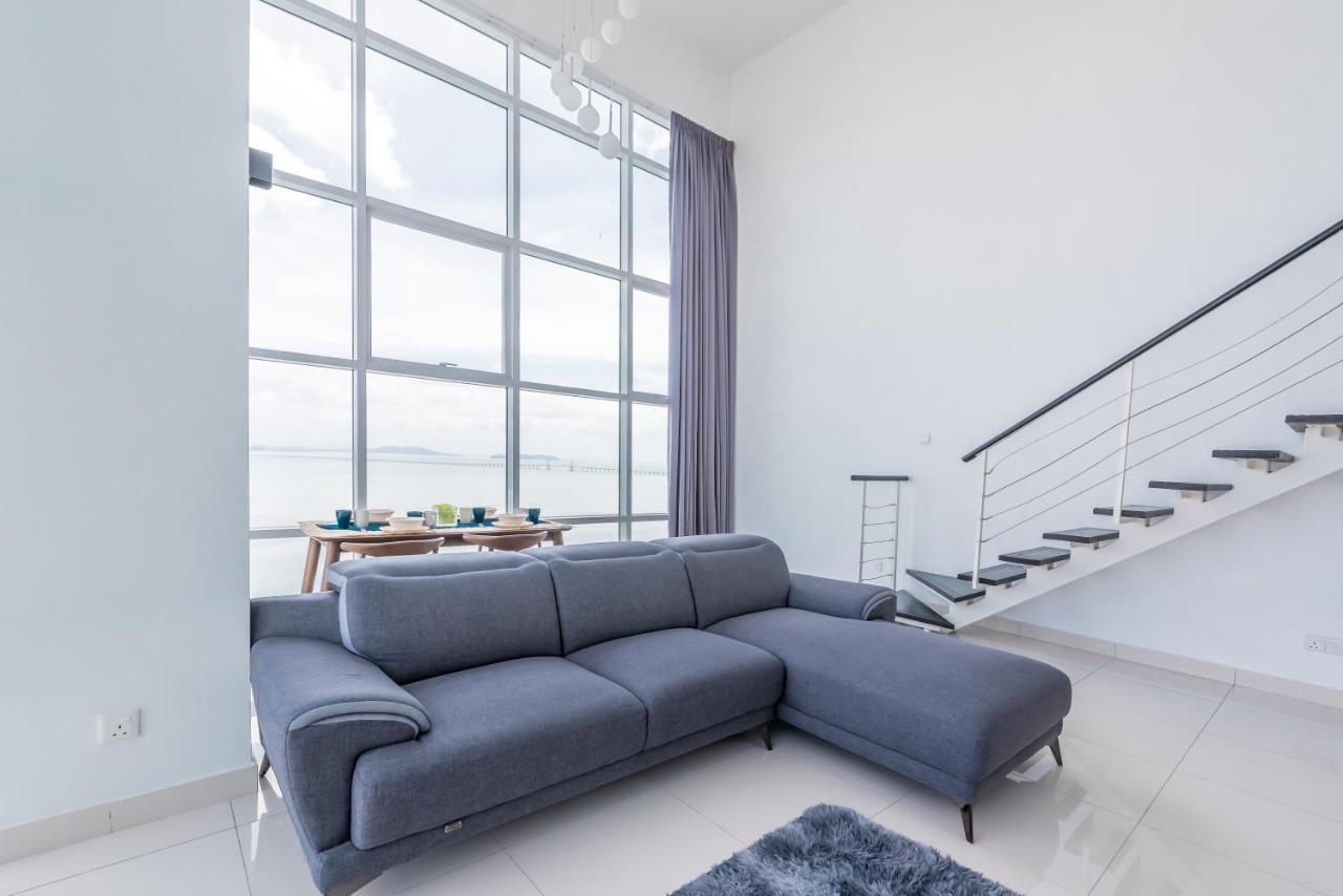 Maritime Penthouse Suite By The Sea George Town Extérieur photo