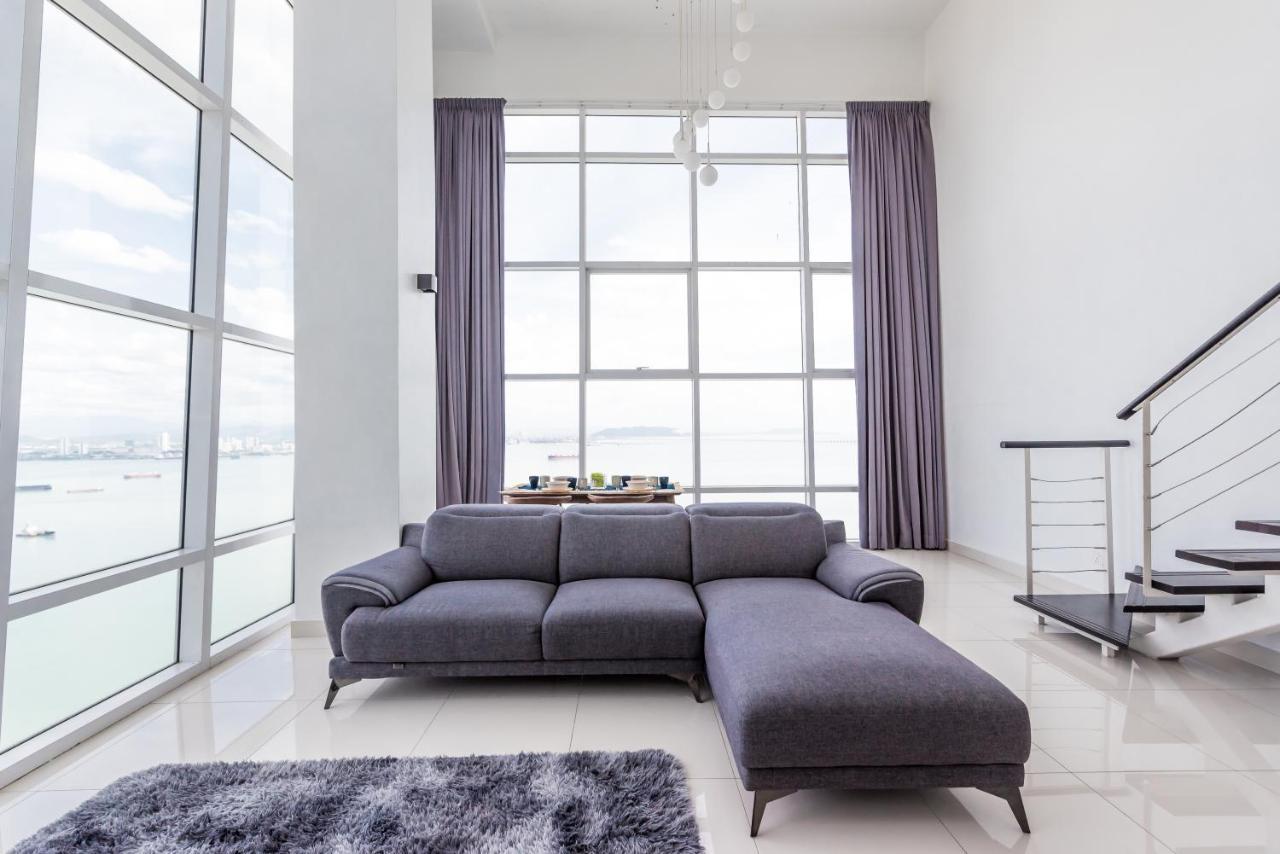 Maritime Penthouse Suite By The Sea George Town Extérieur photo